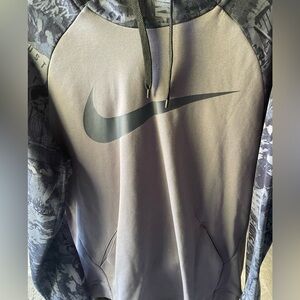 Nike Mens Therma Dri-fit Fleece-lined Training Hoodie Camo 2 shades of blue- L
